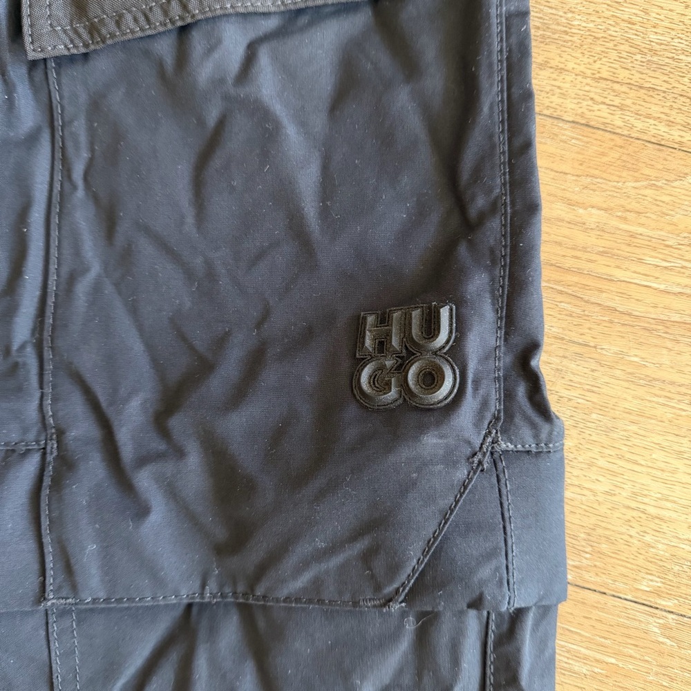 Hugo Boss Convertible Pants Zip Away Shorts Cargo Track Mens Size small - Picture 2 of 4